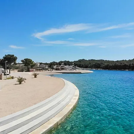 アパート Megi By Interhome Tribalj